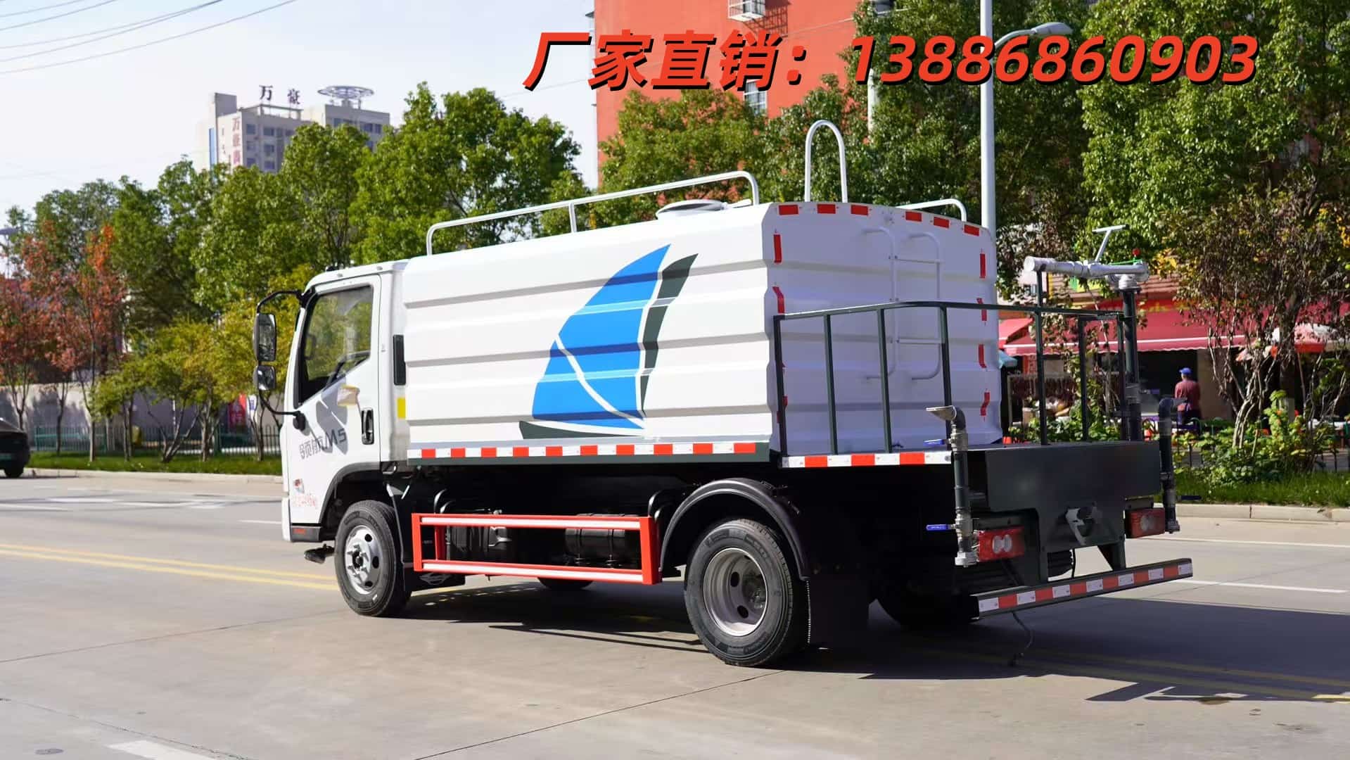 赤壁5噸市政專用灑水車省去中間層，品質與實惠直接對接